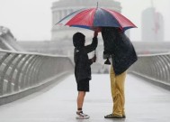 英国气象局发布天气预报，雷暴、洪水和30摄氏度的高温将席卷英国