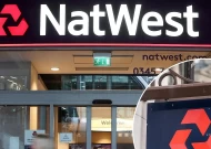 货币市场：NatWest集团报告超出预期的利润